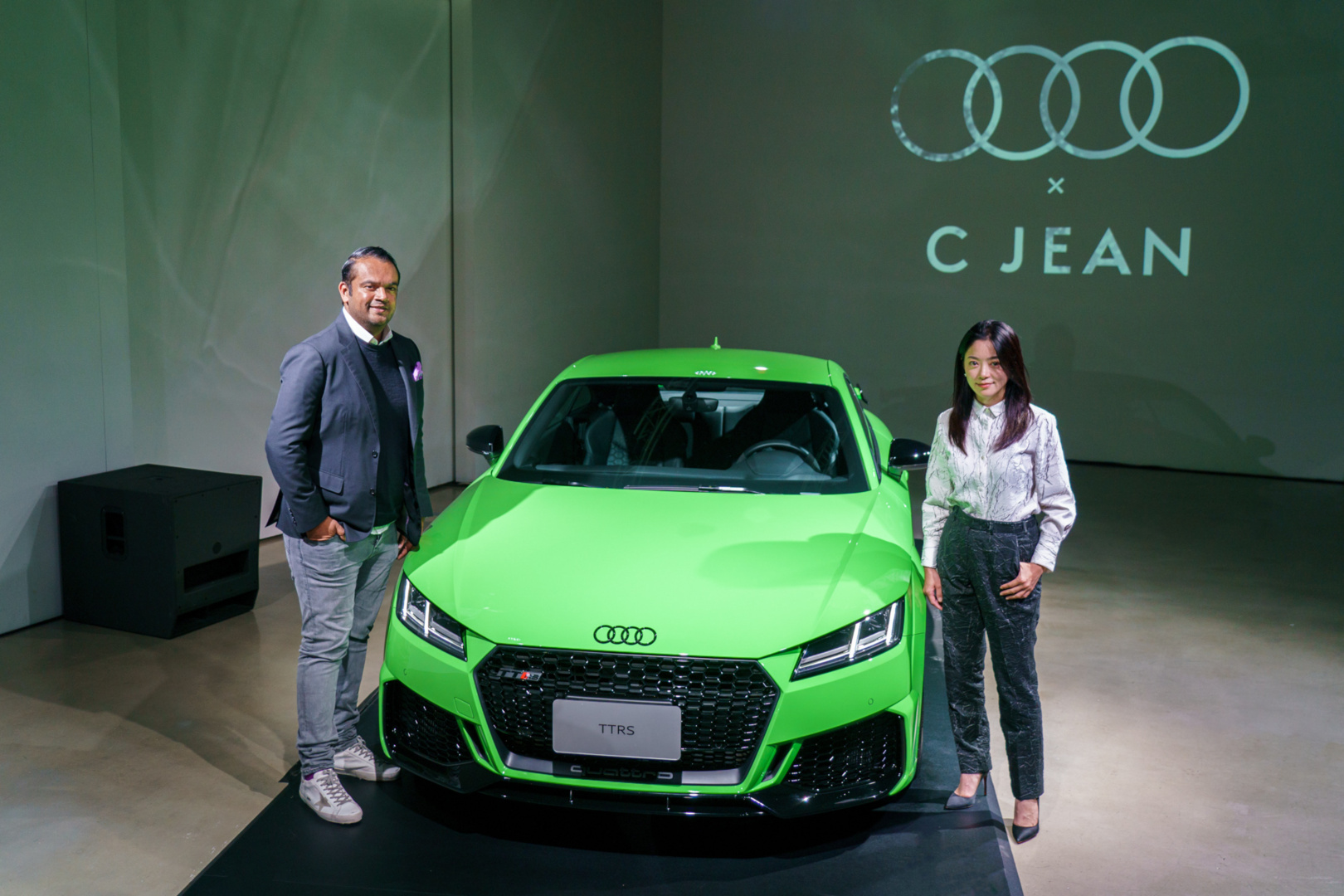 SMALL_圖3：台灣奧迪總裁安薩瑞（Rahil Ansari）贊同C JEAN簡君嫄的永續理念：「永續不單止於潮流或口號，對於Audi而言，是一種全面的生活態度。」